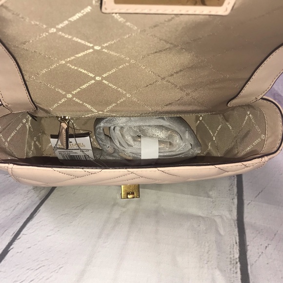 Michael Kors Vivianne Satchel - Picture 8 of 8